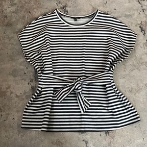 Express Blouse, Size Medium